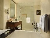 Deluxe bathroom Padma Legian