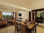Two Bedroom Balcony Suite 